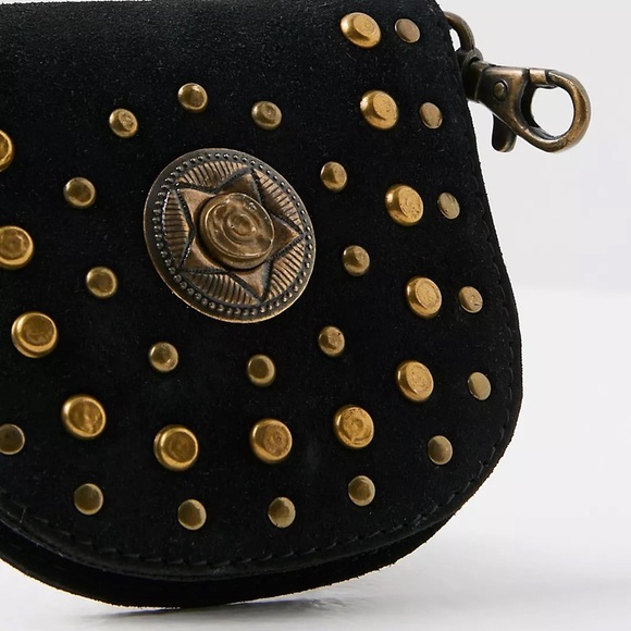 Free People Studded Clip On Wallet Leather in Color: Black NWT - Picture 6 of 15